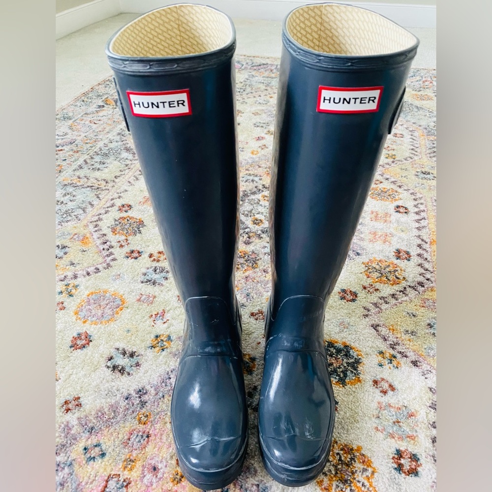 Gray Hunter Boots
